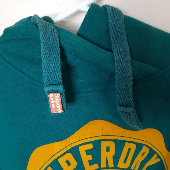 Wmns Superdry Cropped Raw Edge Hem - Picture 5 of 7